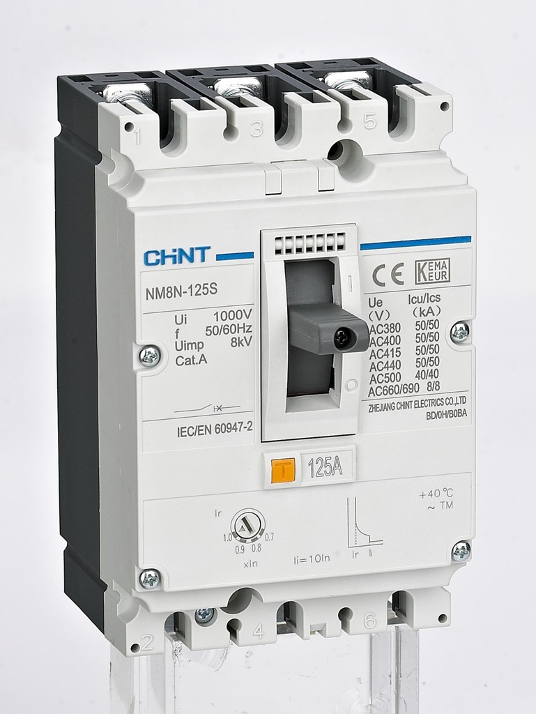 CHINT NM8N-TM-125S-4P-100 271609 Interruptor caja moldeada relé termomagnético 4P 125A/100A S 50kA